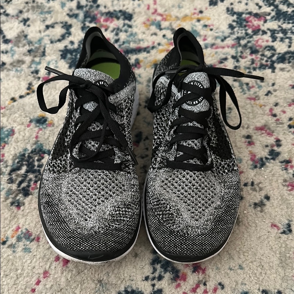 Nike Black and White Athletic Shoes